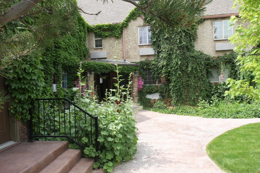 Black Swan Inn Luxurious Theme Rooms Pocatello Exterior foto